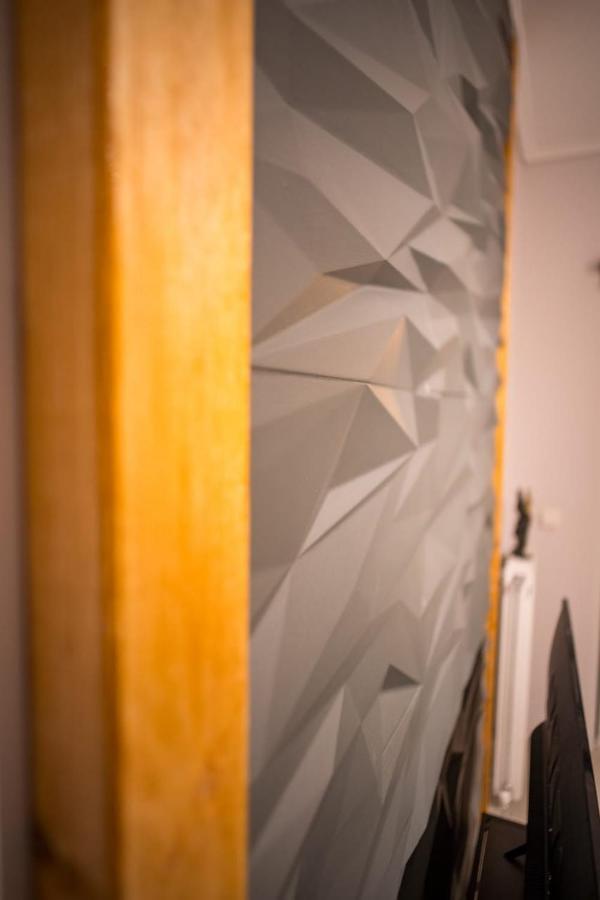 It Is A Pleasant, Modern, Functional House! Apartment Пирея Екстериор снимка