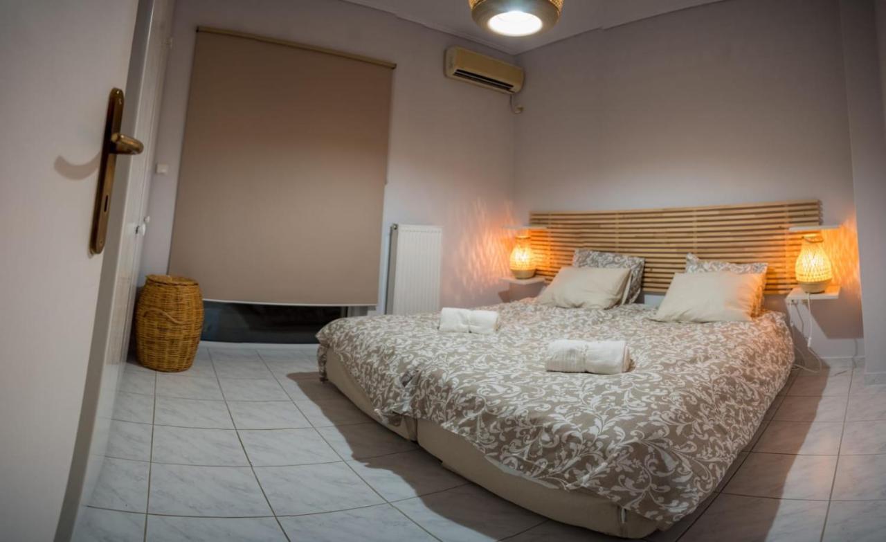 It Is A Pleasant, Modern, Functional House! Apartment Пирея Екстериор снимка